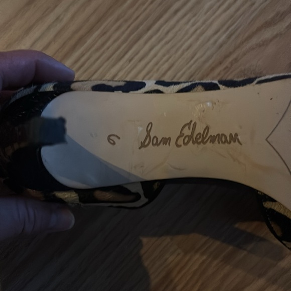 SAM EDELMAN CHEETAH HEELS - Picture 3 of 4